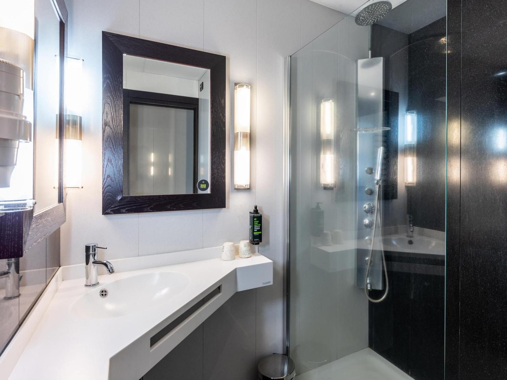 B&B Hotel Боргаро Торинезе Екстериор снимка