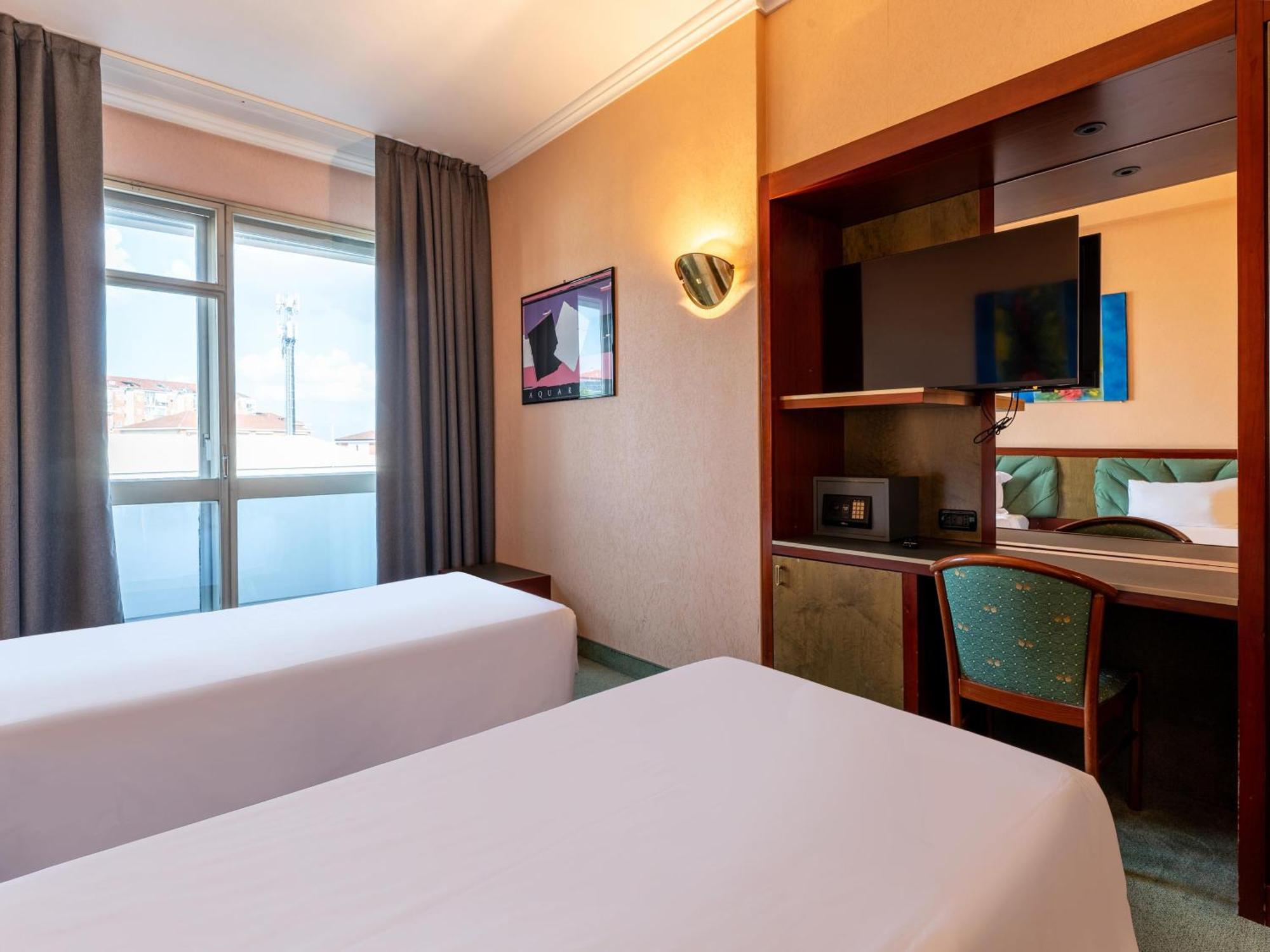 B&B Hotel Боргаро Торинезе Екстериор снимка